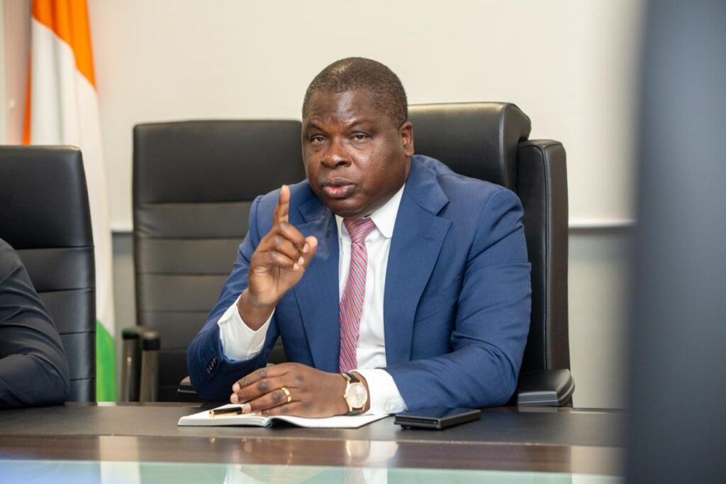 le Ministre de l'environnement Amede Koffi Kouamé