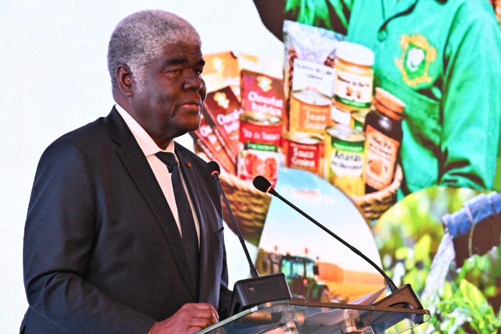 tsf media-economie-Le Premier Ministre Robert Beugré Mambé a exhorté le 18 juin 2026 à Abidjan , tous les acteurs du secteur agro à s’impliquer au (PNIA 3),