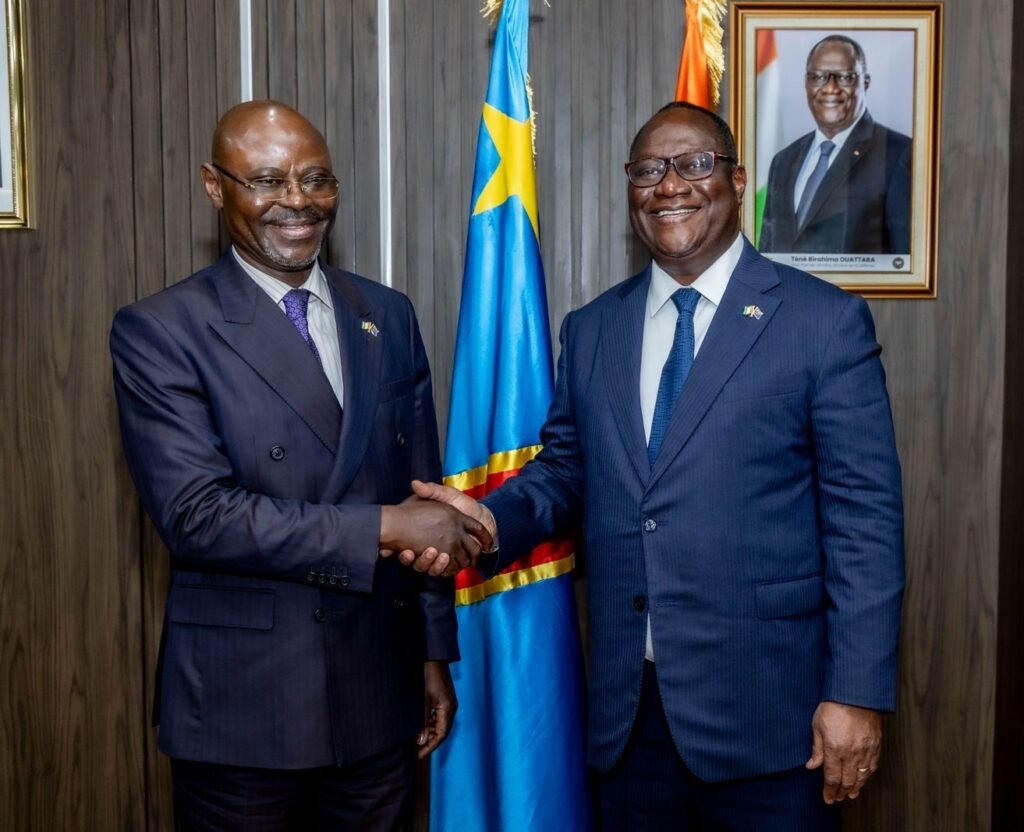 Son Excellence, Monsieur Téné Birahima Ouattara et Son Excellence Monsieur Guy Kabombo Mwadiamvita,